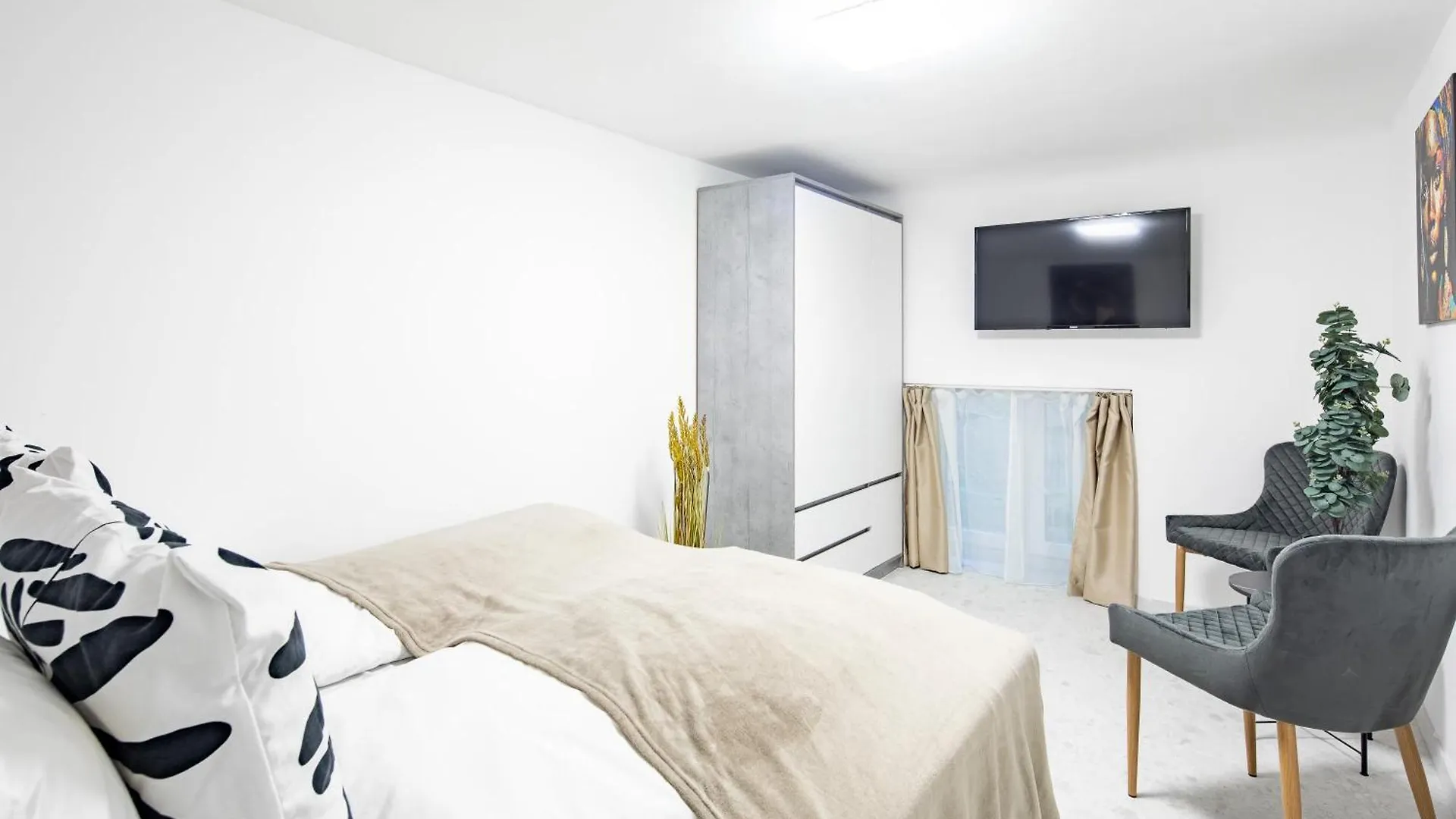 Very Central - Easy Access Budapest